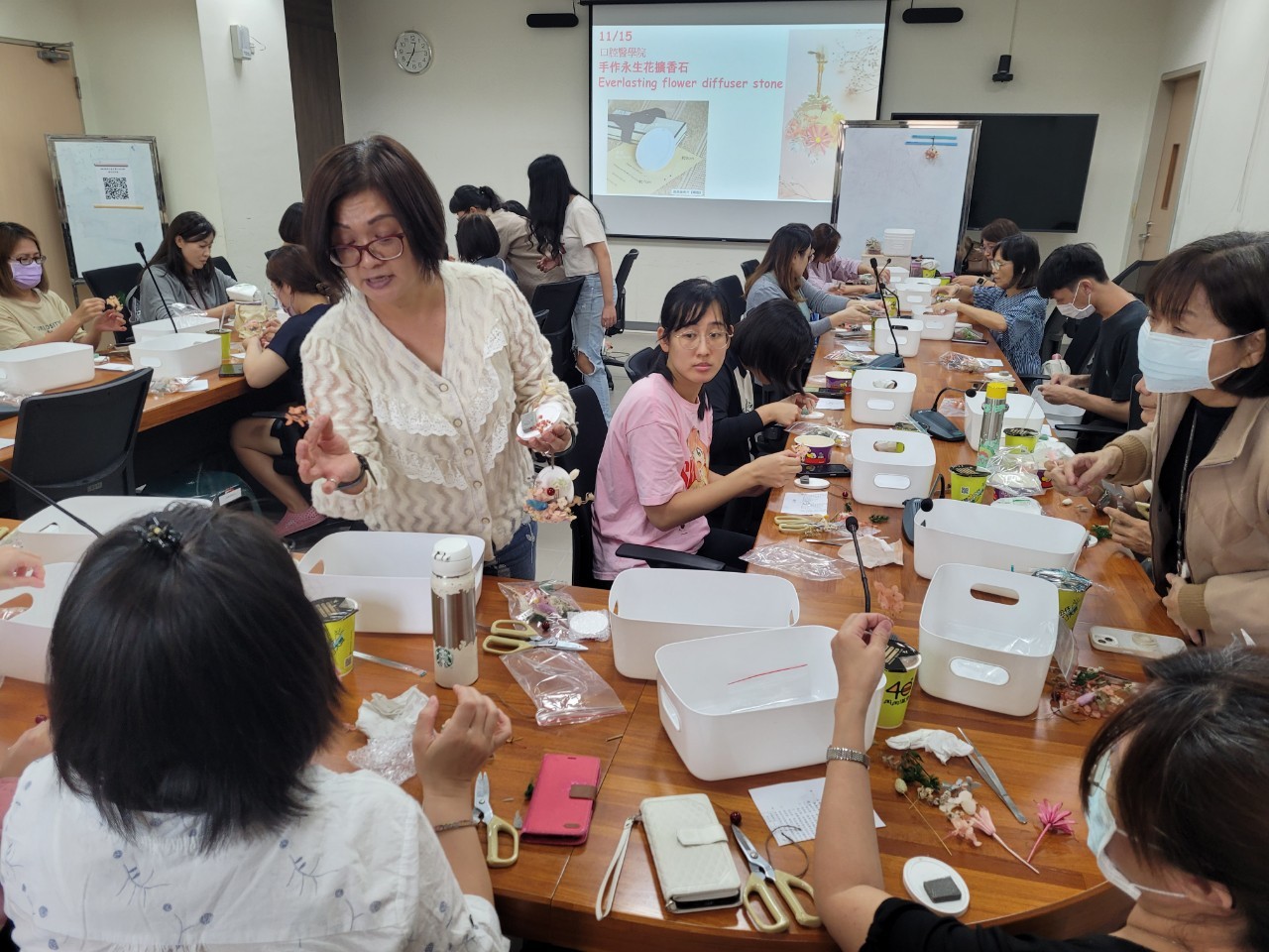 EMI English Floral Aesthetics Workshop B