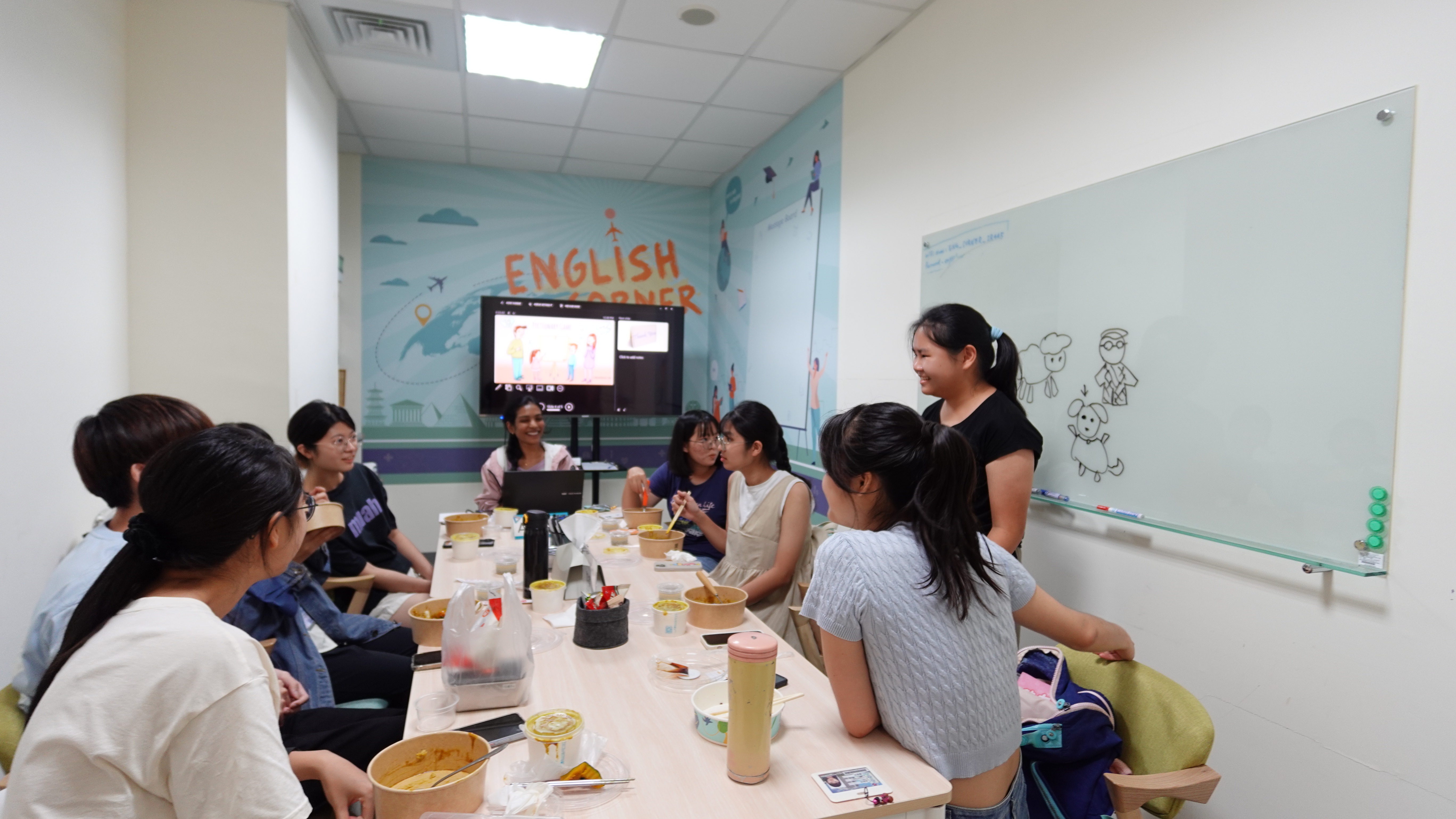 114 1 English Corner 2